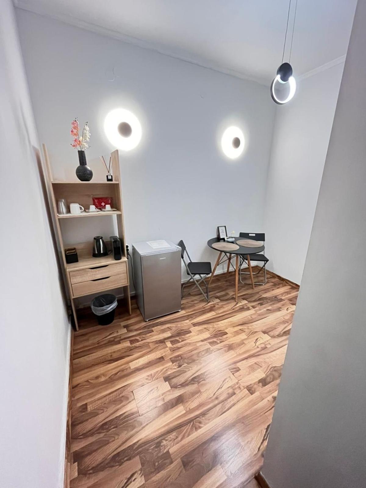 Modern Cozy Central Flat Патри Екстер'єр фото